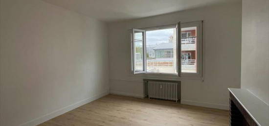 COTY / Centre Ville - Appartement F1 32m2 non-meublé