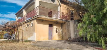 Ref.1809796 VILLA SU DUE LIVELLI