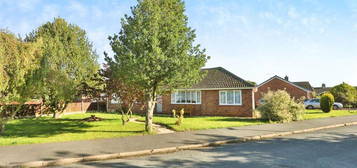 5 bedroom detached bungalow for sale