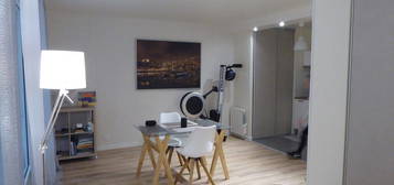 Location Studio meublé VERSAILLES MONTREUIL