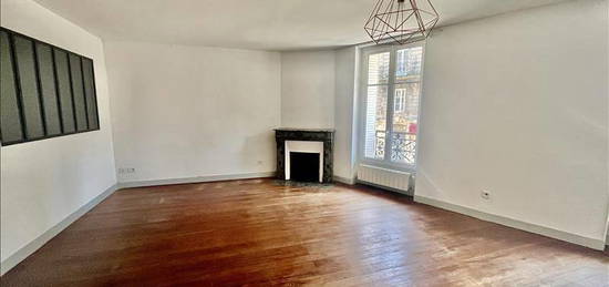 Appartement  à vendre, 3 pièces, 2 chambres, 81 m²