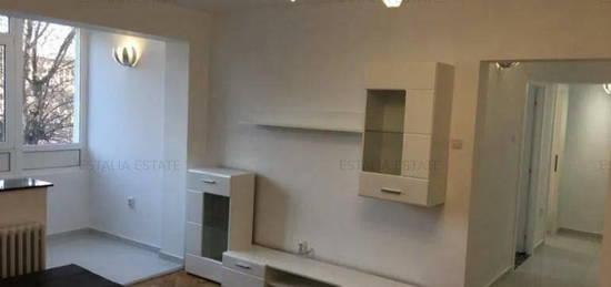 Apartament 3 camere renovat Piata Victoriei | Estalia Estate