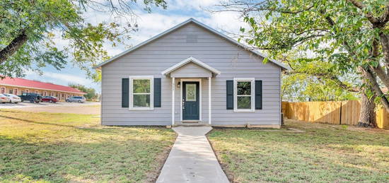 357 Greer St, Albany, TX 76430