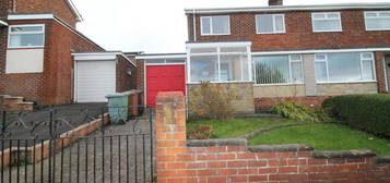 3 bedroom semi-detached house for sale