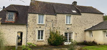 MAISON EN PIERRES A 4 KMS DE FALAISE