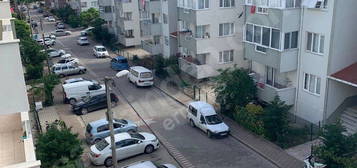 BALIKESİR GÖNEN DE SİTE İÇERİSİNDE 3+1 KOMBİLİ, ASANSÖRLÜ ,FERAH