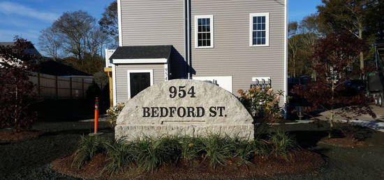 954 Bedford St #7, Abington, MA 02351