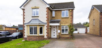 4 bed detached house for sale