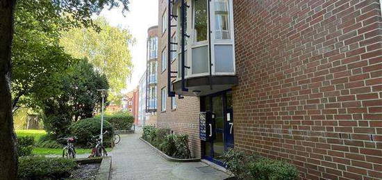 schöne 2,5 Zimmer Wohnung in Wilhelmsburg/Hamburg