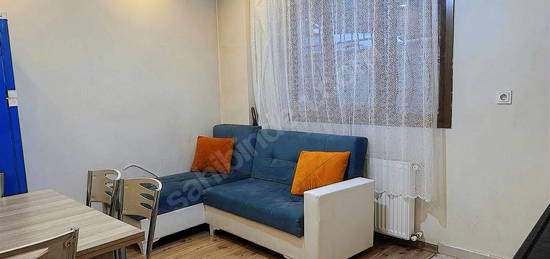 Mecidiyeköy 2+1 eşyalı kiralık daire