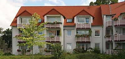 + 2-Raum-Wohnung mit Balkon +