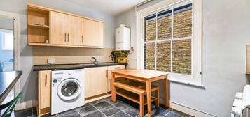 Flat for sale in Credenhill Street, London SW16