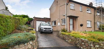 3 bedroom semi-detached house to rent