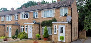 End terrace house to rent in Triggs Close, Woking, Surrey GU22