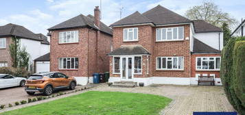 4 bedroom detached house