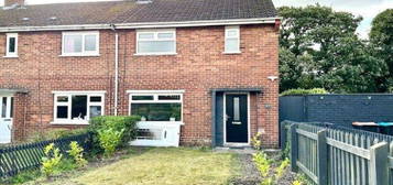 2 bed end terrace house to rent