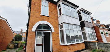 4 bedroom semi-detached house