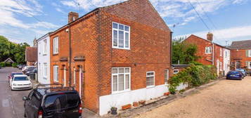 2 bed end terrace house for sale