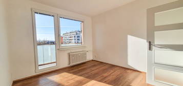 Pronájem bytu 3+1 72 m² (Jednopodlažní)