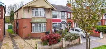 4 bed end terrace house for sale