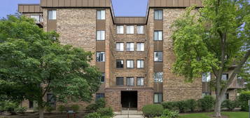 420 Walnut Creek Ln Unit 3406, Lisle, IL 60532