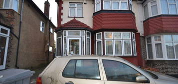 3 bedroom semi-detached house