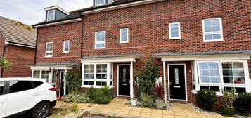 4 bedroom terraced house