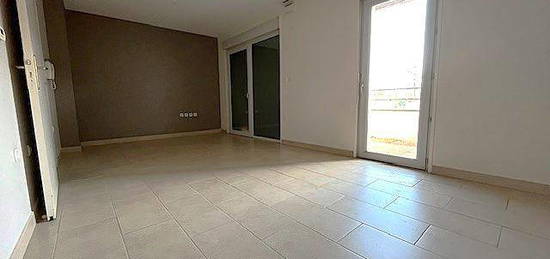 Location appartement 1 pièce 32 m²