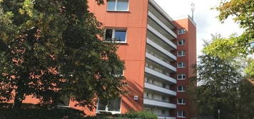 Helle und moderne Singlewohnung mit Balkon