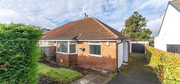 2 bed bungalow for sale