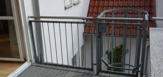 Gepflegte 2-Raum-Maisonette-Wohnung mit Balkon und Einbauküche in Eisenach