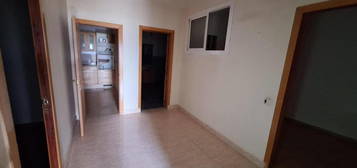 Piso en venta en De Guadalajara, Sant Vicenç Dels Horts