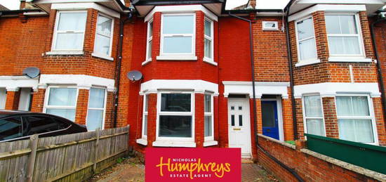 4 bedroom terraced house