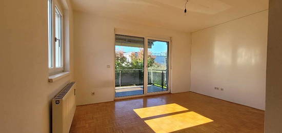 Wohnung von privat Waltendorfer Hauptstraße mit großem Balkon und 2 Garagenplätzen