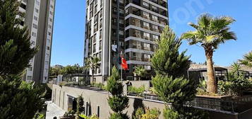 FLORYA ROYALDA ANA YOL CEPHELİ HARİKA DAİRE 3+1 SOSYAL DONATLI