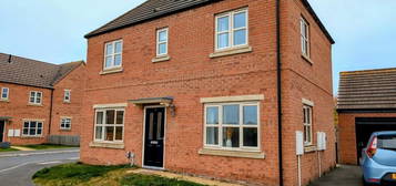 3 bedroom detached house