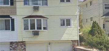 35 Valerie Dr, Yonkers, NY 10703