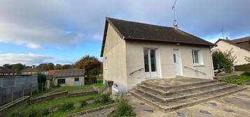 2 km LA FERTE-BERNARD, pavillon deux chambres