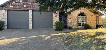 10141 Aragon Dr, Waco, TX 76708