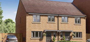 3 bed semi-detached house for sale