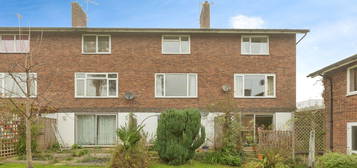 Terraced house for sale in Woodbury Close, Tunbridge Wells TN4