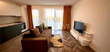 Apartament 3 camere, curte proprie, la prima , in Ploiesti,