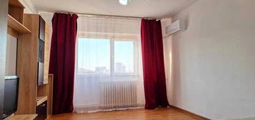 Apartament cu 1 camera, decomandat, zona Podu Ros