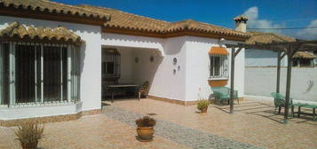 Chalet en Ctra de La Playa - La Coquina, Chiclana de la Frontera