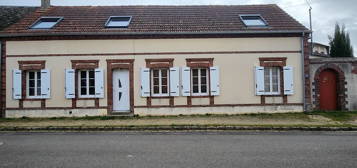 Maison  à vendre, 6 pièces, 4 chambres, 163 m²