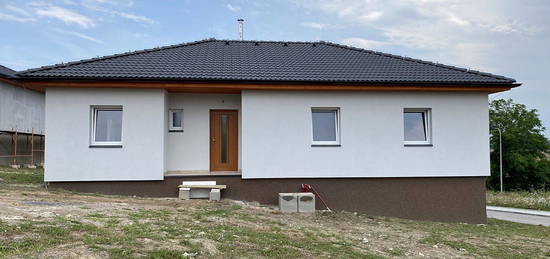 Prodej  rodinného domu 110 m², pozemek 690 m²