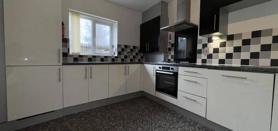 Flat to rent in Fettling Lane, Charlestown, St. Austell PL25