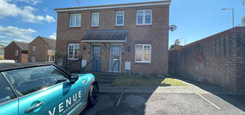 2 bed semi-detached house to rent