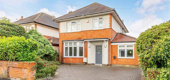 4 bedroom detached house