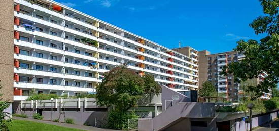 Große und helle 3 Zimmerwohnung mit Balkon in Leverkusen-Steinbüchel zu vermieten!